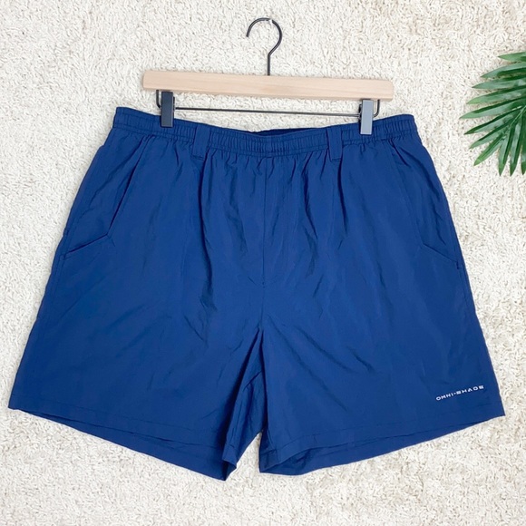 COLUMBIA Shorts - Picture 1 of 9